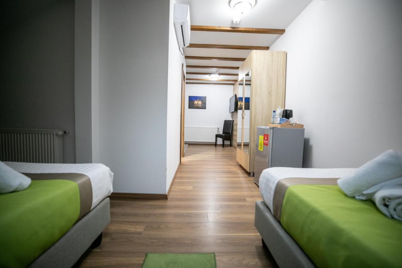 Crema Residence Gyulafehérvár Kültér fotó