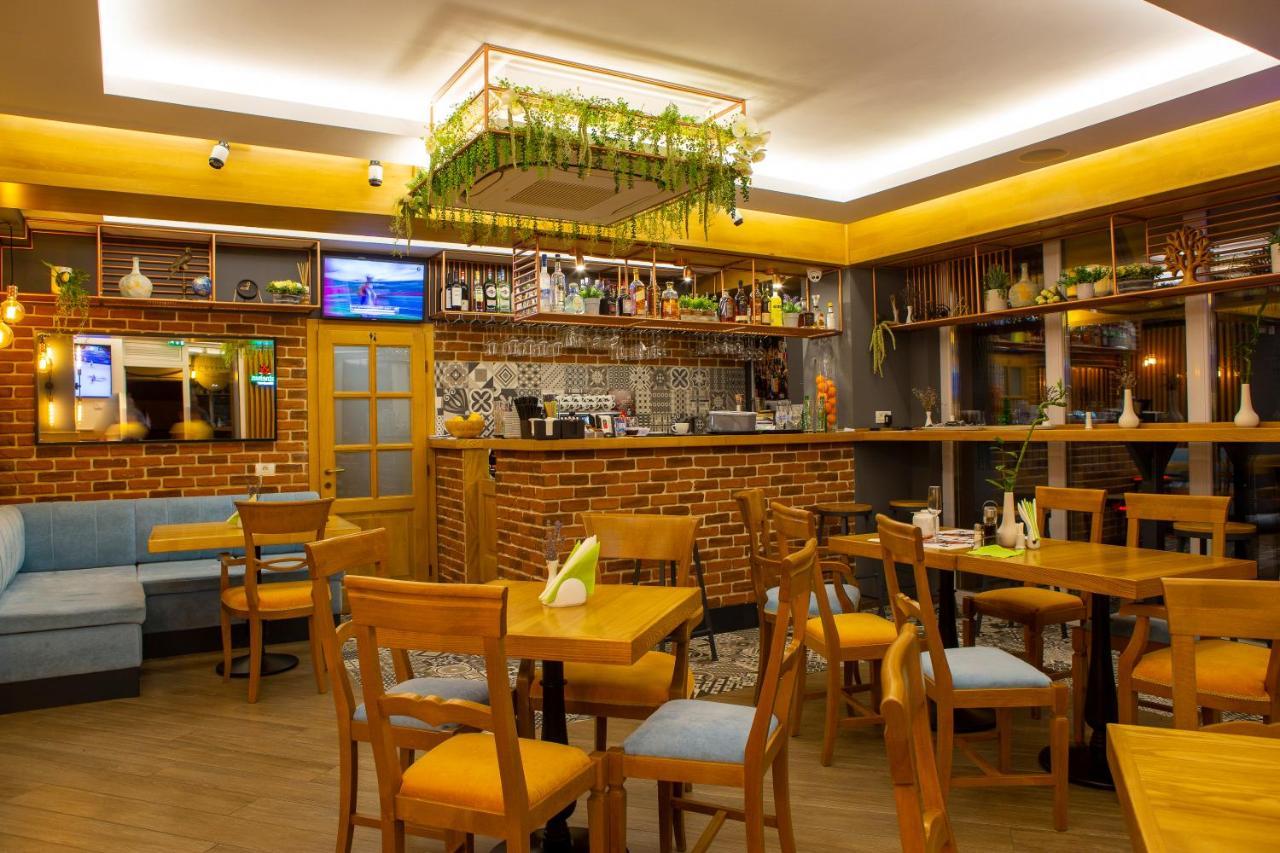 Crema Residence Gyulafehérvár Kültér fotó