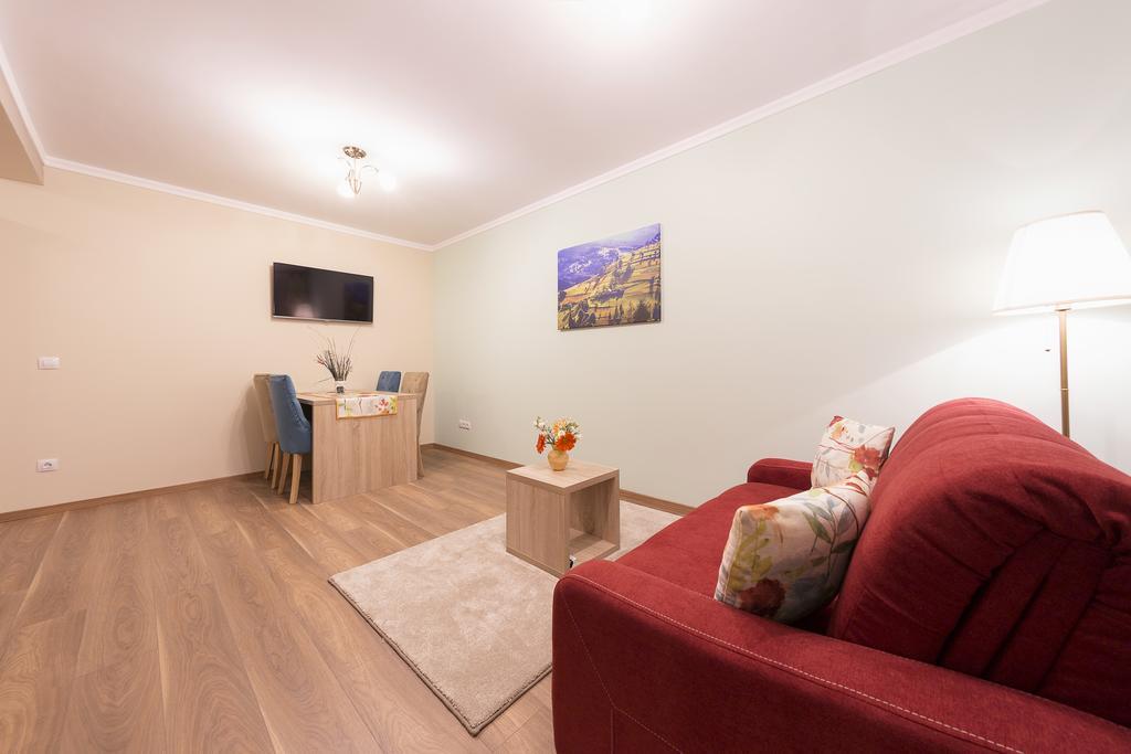 Crema Residence Gyulafehérvár Kültér fotó
