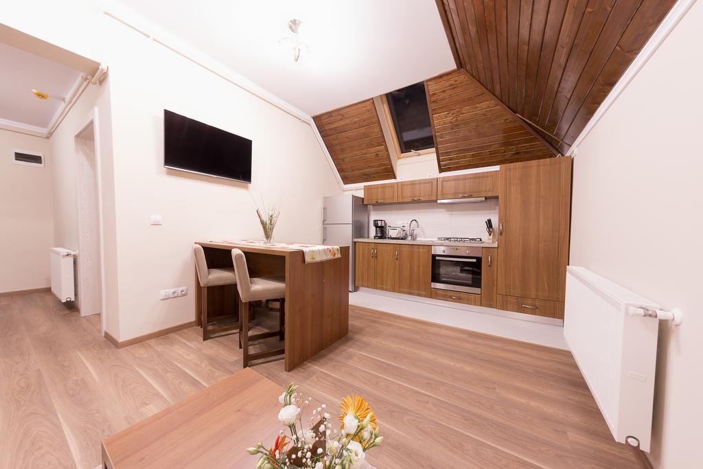 Crema Residence Gyulafehérvár Kültér fotó
