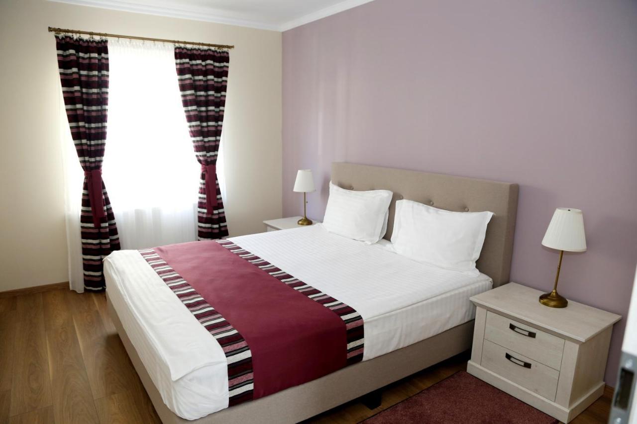 Crema Residence Gyulafehérvár Kültér fotó